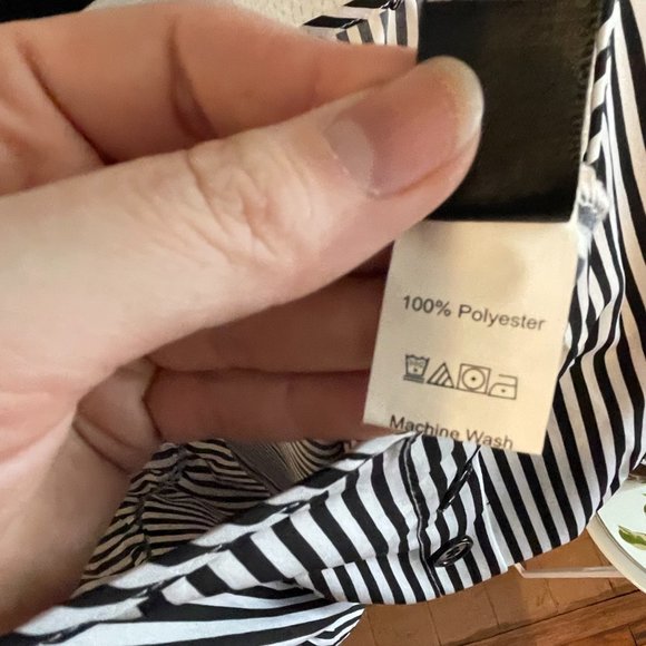 Striped Romper - Picture 3 of 3